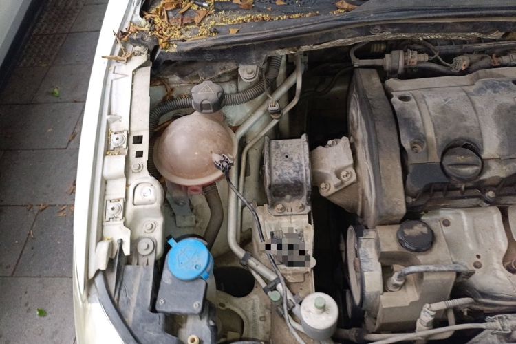 Used Citroen C-Quatre 2012 Sedan 1.6L Manual Prestige Model Engine Bay Right