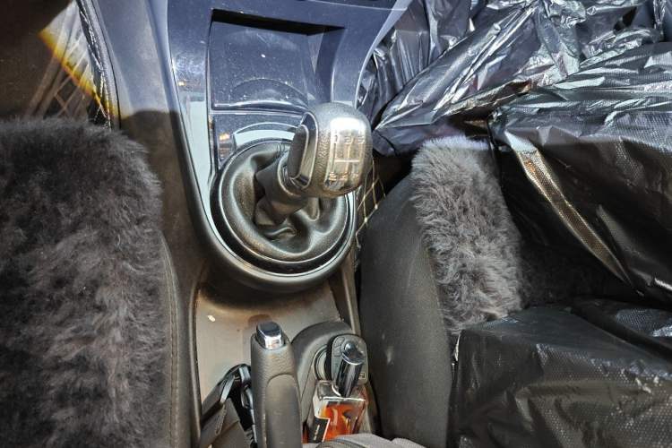 Used Citroen C-Quatre 2012 Sedan 1.6L Manual Prestige Model Gear Lever