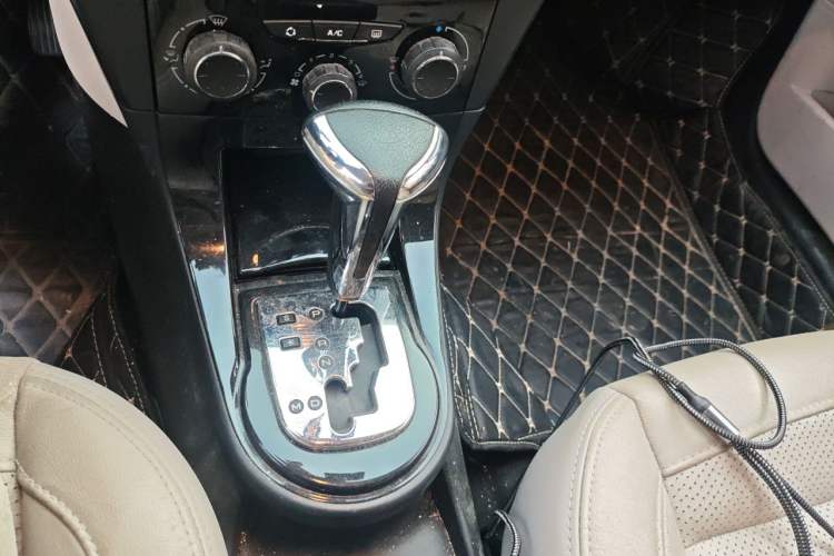 Used Citroen C-Quatre 2012 Sedan 1.6L Automatic Prestige Model Gear Lever