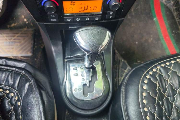 Used Citroen C-Quatre 2012 Sedan 1.6L Automatic Enjoyment Model Gear Lever