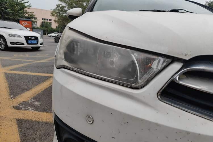 Used Citroen C-Quatre 2012 Sedan 1.6L Manual Enjoyment Model Right Front Headlight