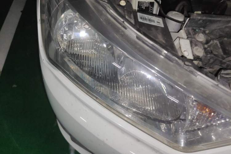 Used Citroen C-Quatre 2012 Sedan 1.6L Automatic Prestige Model Right Front Headlight