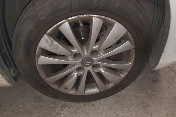 Used Citroen C-Quatre 2012 Sedan 1.6L Automatic Enjoyment Model Right Front Wheel Hub