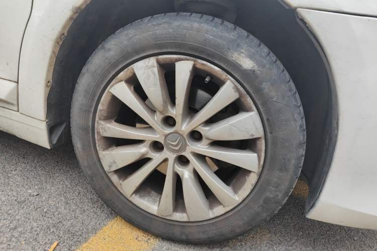 Used Citroen C-Quatre 2012 Sedan 1.6L Manual Enjoyment Model Right Front Wheel Hub