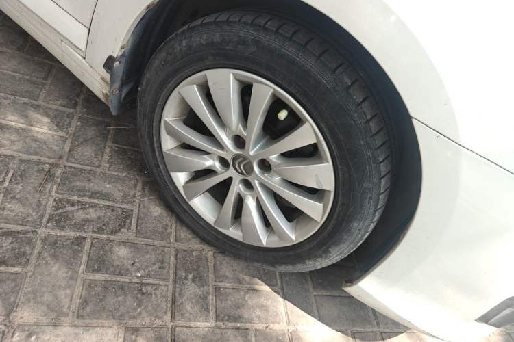 Used Citroen C-Quatre 2012 Sedan 1.6L Automatic Enjoyment Model Right Front Wheel Hub
