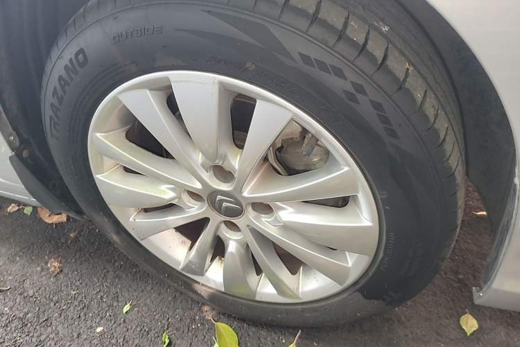 Used Citroen C-Quatre 2012 Sedan 1.6L Automatic Prestige Model Right Front Wheel Hub