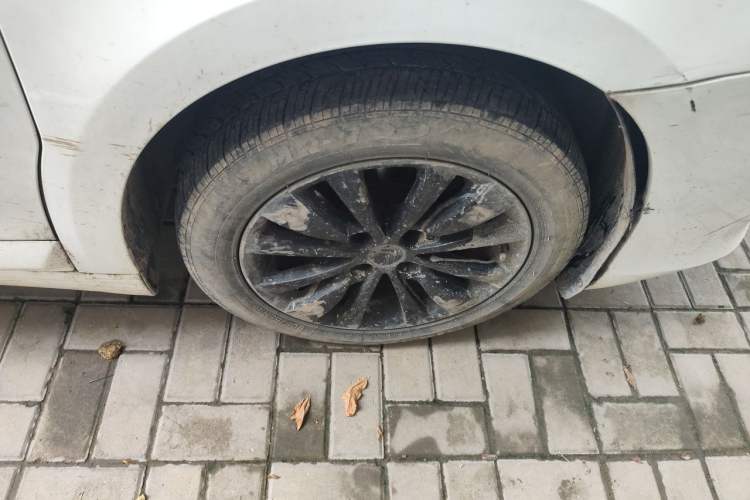 Used Citroen C-Quatre 2012 Sedan 1.6L Automatic Enjoyment Model Right Front Wheel Hub