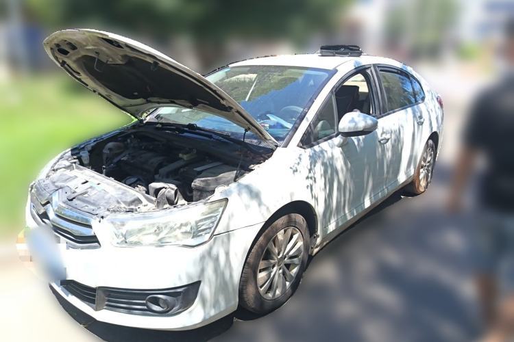 Ojetý Citroen C-Quatre 2012 Sedan 1.6L Automatic Prestige Model Guazi used car, China used car export, Used car for sale, Used  cars, Cheapest cars for sale
