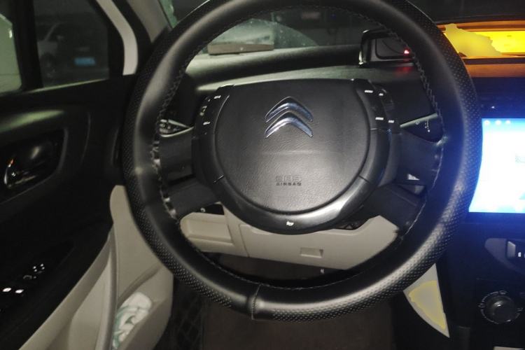 Used Citroen C-Quatre 2012 Sedan 1.6L Automatic Prestige Model Steering Wheel
