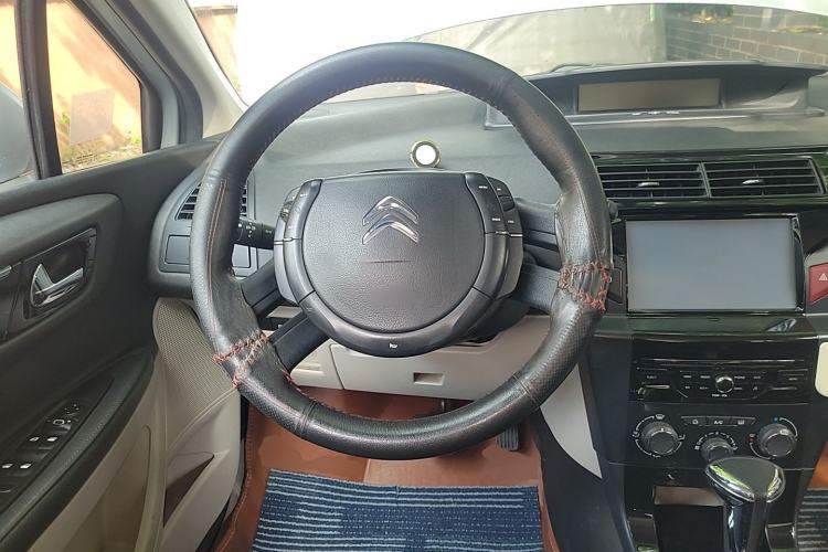 Used Citroen C-Quatre 2012 Sedan 1.6L Automatic Prestige Model Steering Wheel