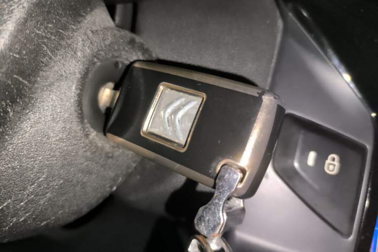 Used Citroen C-Quatre 2012 Hatchback 1.6L Manual LeShang Model Vehicle Key