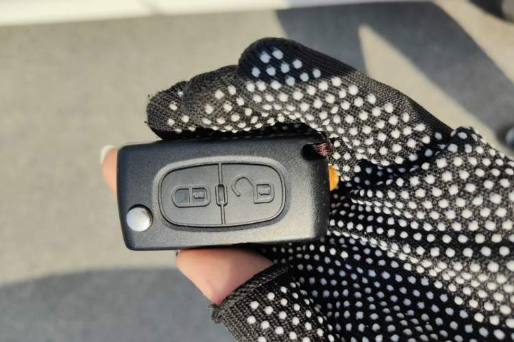 Used Citroen C-Quatre 2012 Sedan 1.6L Automatic Prestige Model Vehicle Key