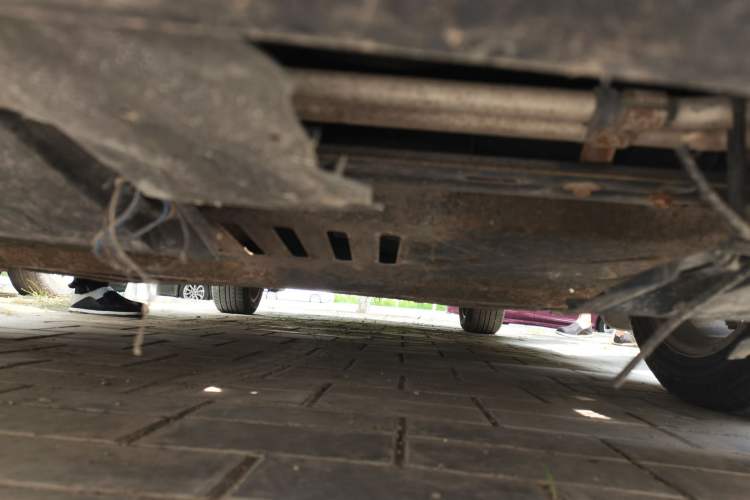 Used Citroen C-Quatre 2013 1.6L Manual Prestige CNG Model Chassis Front