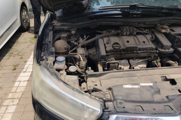 Used Citroen C-Quatre 2013 1.6L Manual Prestige CNG Model Engine Bay Right