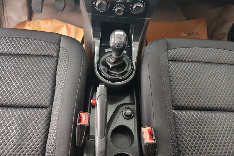 Used Citroen C-Quatre 2013 Sedan 1.6L Manual - Prestige Model Gear Lever