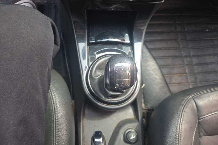 Used Citroen C-Quatre 2013 Sedan 1.6L Manual Enjoyment Model Gear Lever