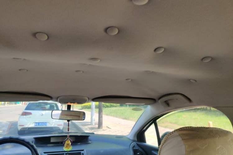 Used Citroen C-Quatre 2013 1.6L Manual Prestige CNG Model Headliner