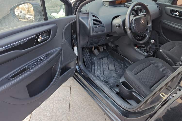Used Citroen C-Quatre 2013 Sedan 1.6L Manual - Prestige Model Interior 3