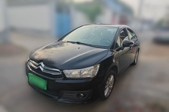 Ojetý Citroen C-Quatre 2013 1.6L Manual Prestige CNG Model