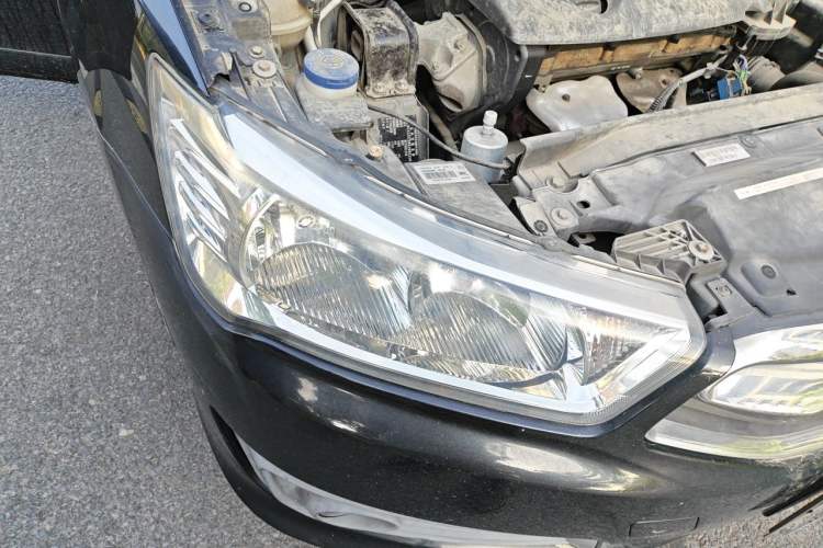 Used Citroen C-Quatre 2013 Sedan 1.6L Manual - Prestige Model Right Front Headlight