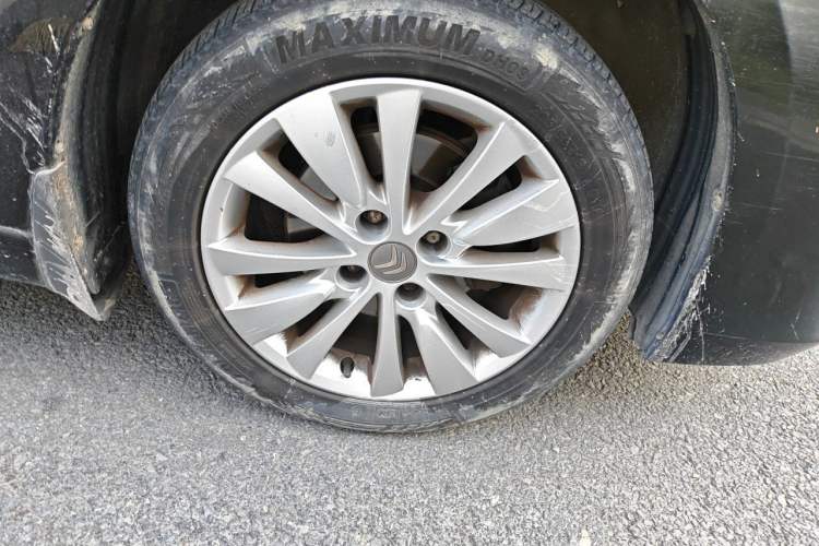 Used Citroen C-Quatre 2013 Sedan 1.6L Manual - Prestige Model Right Front Wheel Hub