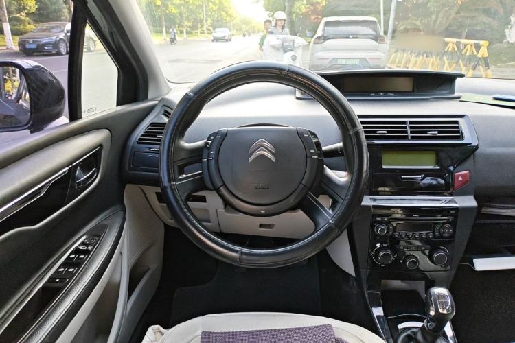 Used Citroen C-Quatre 2013 Sedan 1.6L Manual - Prestige Model Steering Wheel