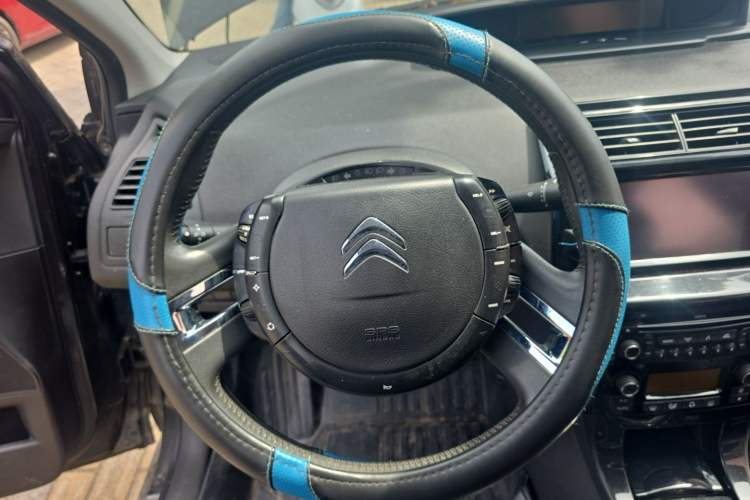 Used Citroen C-Quatre 2013 Sedan 1.6L Manual Enjoyment Model Steering Wheel