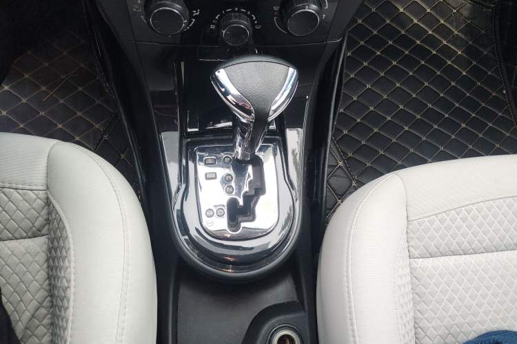 Used Citroen C-Quatre 2013 Hatchback 1.6L Automatic LeShang Model Gear Lever