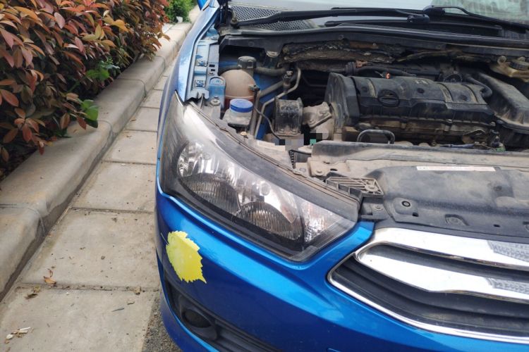 Used Citroen C-Quatre 2013 Hatchback 1.6L Automatic LeShang Model Right Front Headlight