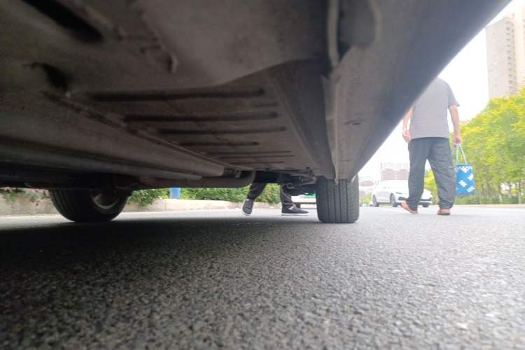 Used Citroen C-Quatre 2013 1.6L Manual Prestige CNG Model Chassis Front Left
