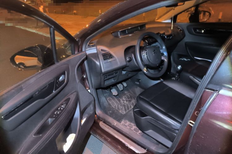Used Citroen C-Quatre 2013 Sedan 2.0L Manual - Joyful Edition Driver Seat