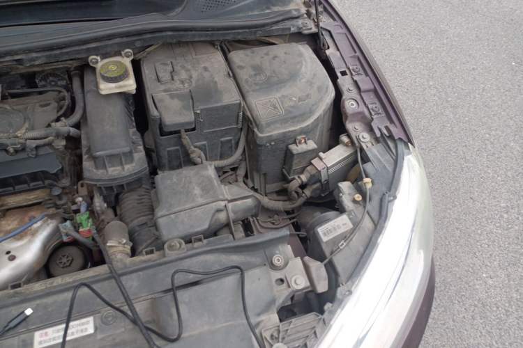 Used Citroen C-Quatre 2013 1.6L Manual Prestige CNG Model Engine Bay Left