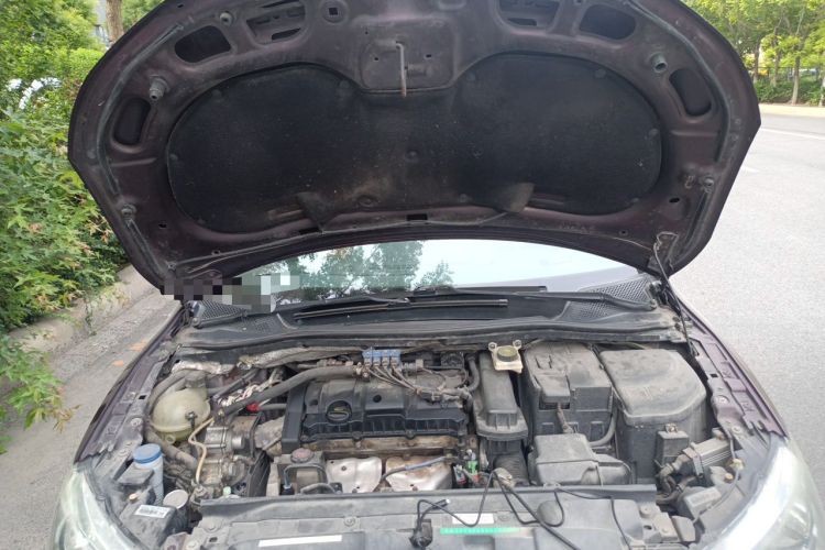 Used Citroen C-Quatre 2013 1.6L Manual Prestige CNG Model Engine Bay