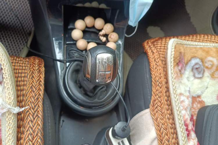 Used Citroen C-Quatre 2013 1.6L Manual Prestige CNG Model Gear Lever