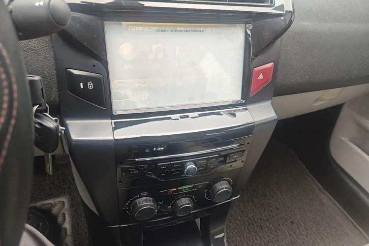Used Citroen C-Quatre 2013 Sedan 1.6L Manual - Prestige Model Audio And AC Panel