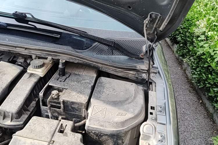 Used Citroen C-Quatre 2013 Sedan 1.6L Manual - Prestige Model Engine Bay Left