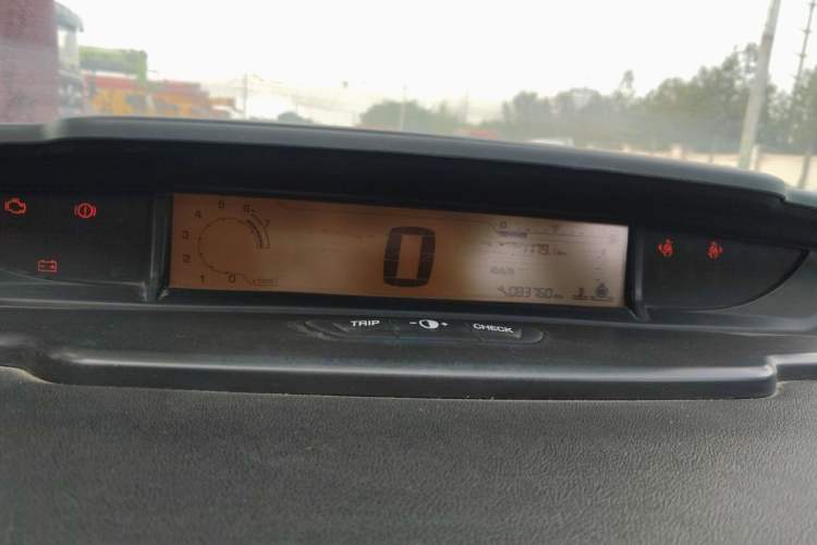 Used Citroen C-Quatre 2013 1.6L Manual Prestige CNG Model Instrument Cluster