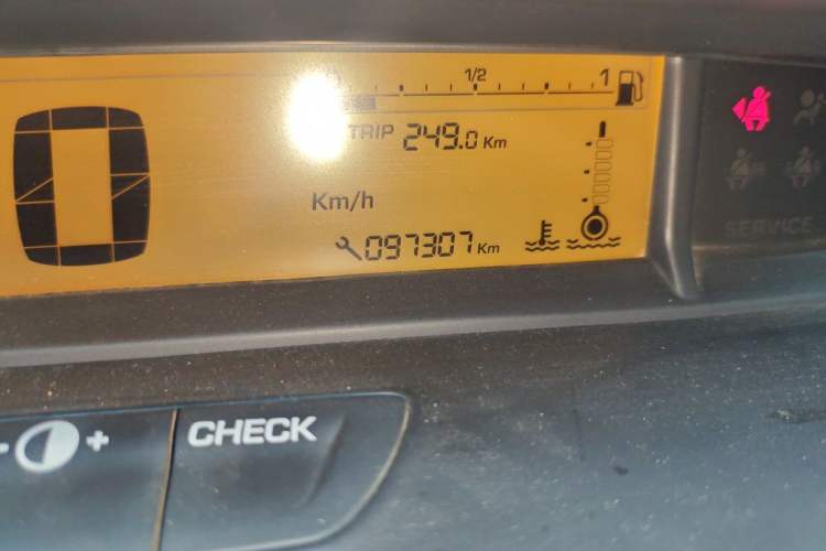 Used Citroen C-Quatre 2013 Sedan 1.6L Manual - Prestige Model Odometer Close Up