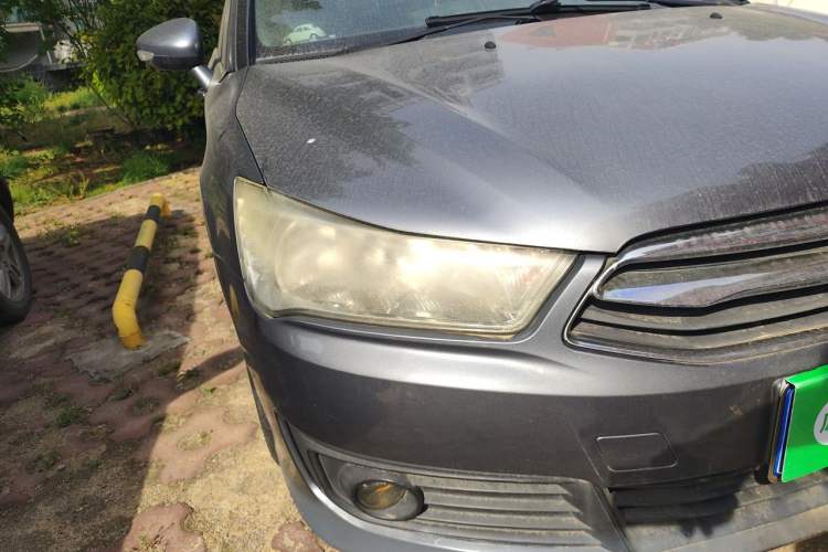 Used Citroen C-Quatre 2013 1.6L Manual Prestige CNG Model Right Front Headlight