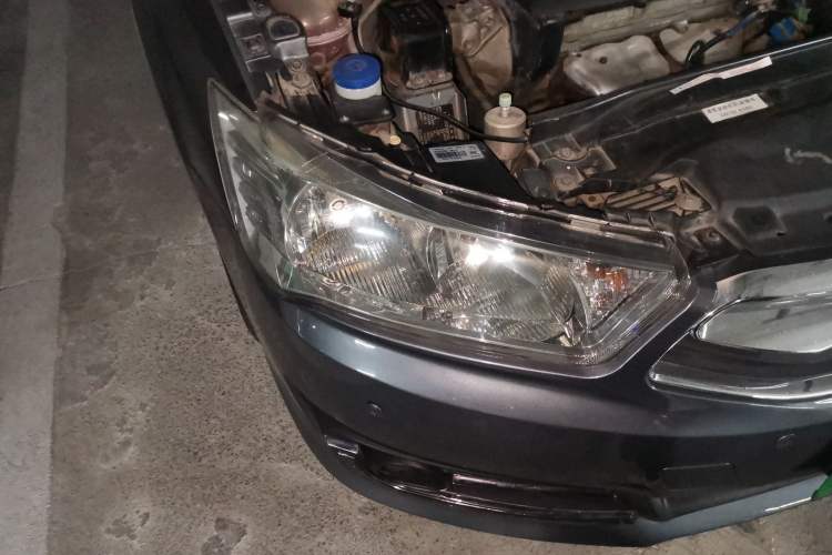 Used Citroen C-Quatre 2013 Sedan 1.6L Automatic Prestige Model Right Front Headlight