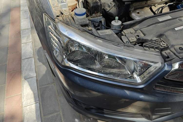 Used Citroen C-Quatre 2013 Sedan 1.6L Manual - Prestige Model Right Front Headlight