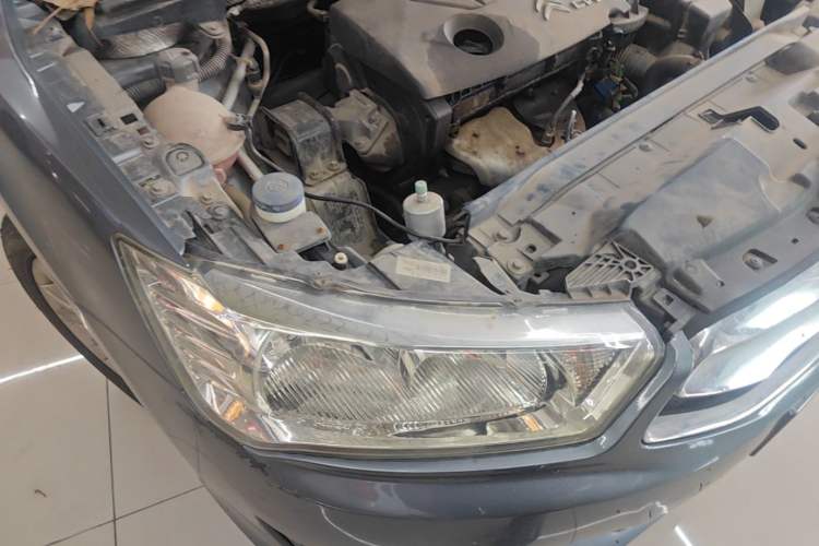 Used Citroen C-Quatre 2013 Sedan 1.6L Manual Enjoyment Model Right Front Headlight