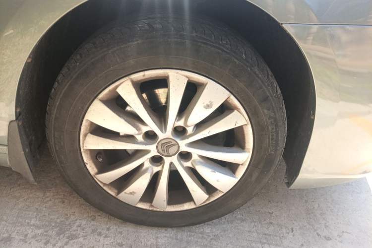 Used Citroen C-Quatre 2013 Sedan 1.6L Manual - Prestige Model Right Front Wheel Hub