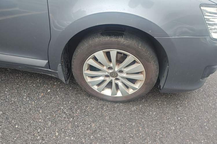Used Citroen C-Quatre 2013 Sedan 1.6L Manual - Prestige Model Right Front Wheel Hub