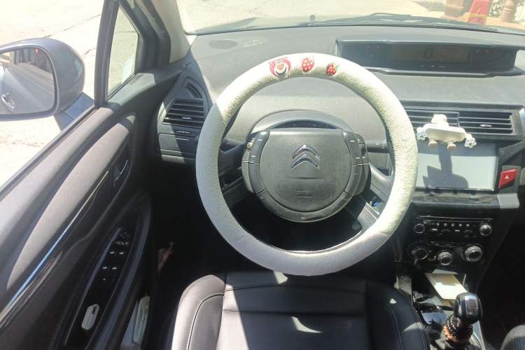 Used Citroen C-Quatre 2013 Sedan 1.6L Manual - Prestige Model Steering Wheel
