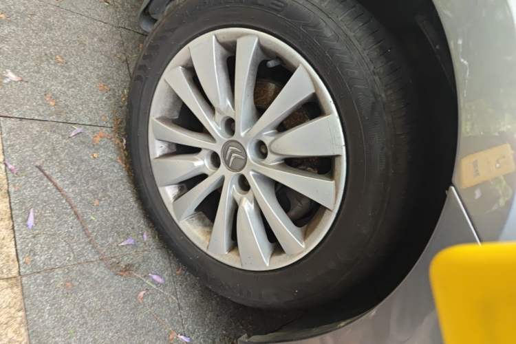 Used Citroen C-Quatre 2013 Sedan 1.6L Automatic Prestige Model Right Front Wheel Hub
