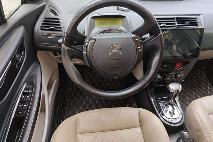 Used Citroen C-Quatre 2013 Sedan 1.6L Automatic Prestige Model Steering Wheel