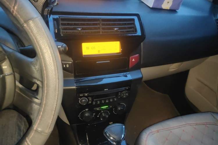 Used Citroen C-Quatre 2013 Hatchback 1.6L Automatic LeShang Model Audio And AC Panel
