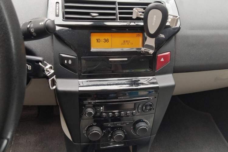 Used Citroen C-Quatre 2013 Hatchback 1.6L Automatic LeShang Model Audio And AC Panel