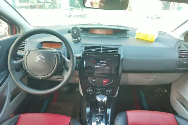 Used Citroen C-Quatre 2013 Hatchback 1.6L Automatic LeShang Model Center Console